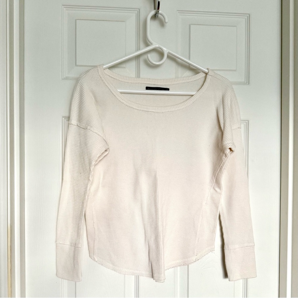 Abercrombie & Fitch Cream Long Sleeve Scoop-Neck Waffle Top – Size S
